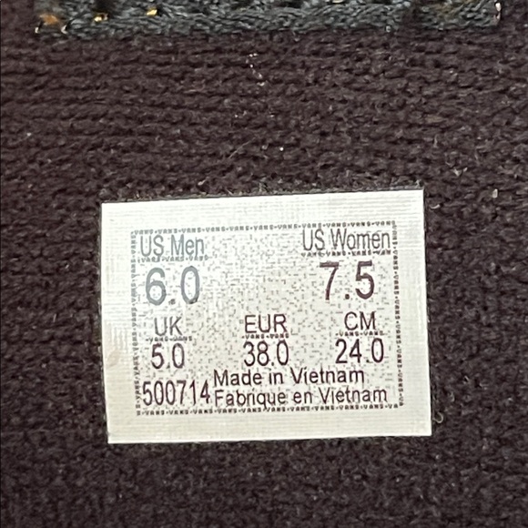 NWOT Vans Dia De Los Muertos SK8-Hi Skate Unisex M6 W7.5 - Picture 6 of 7